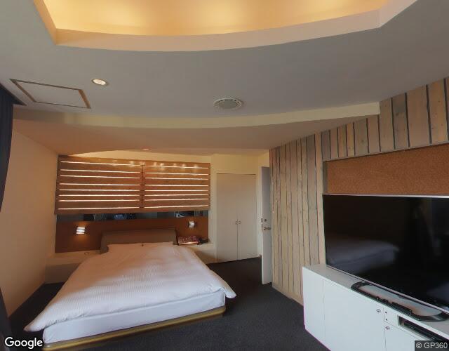 HOTEL Y’s（ワイズ） 裏側からの外観