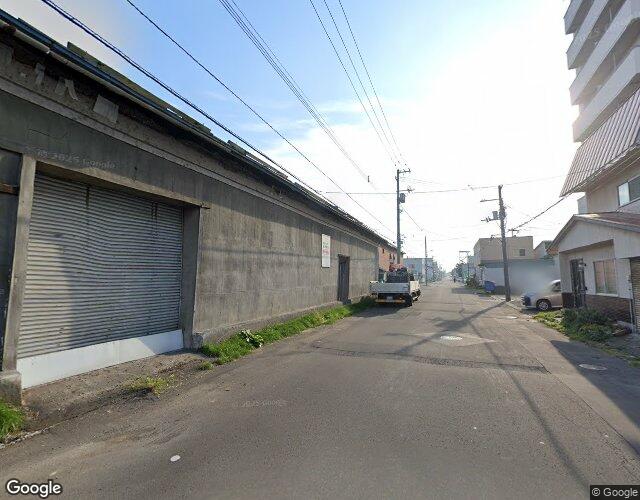 HOTEL LUANA 右側からの外観
