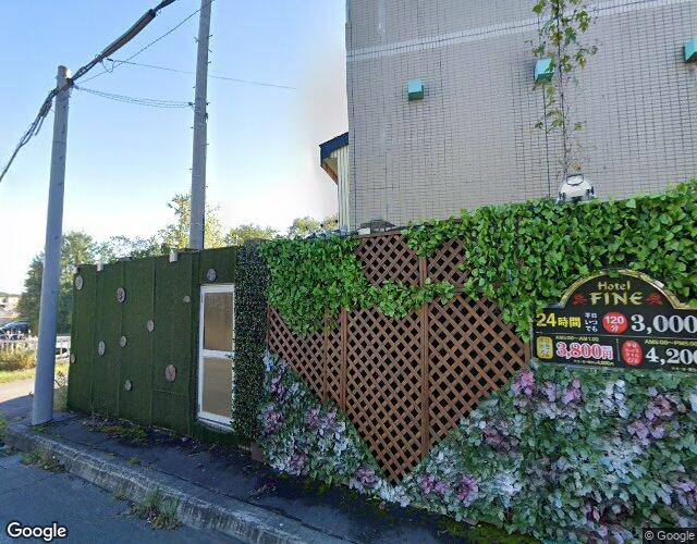 ホテル ファイン 裏側からの外観