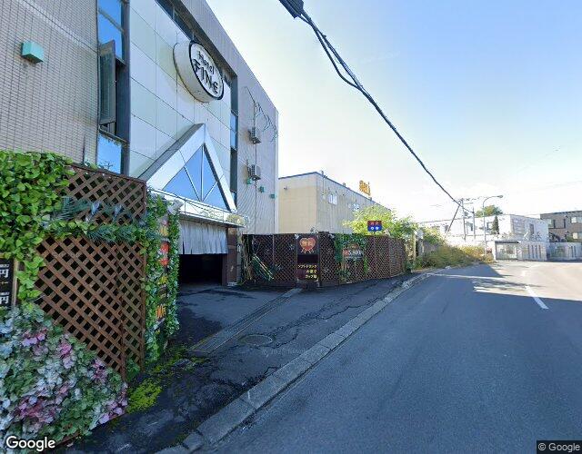 ホテル ファイン 左側からの外観