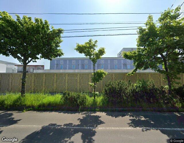 花ホテル シャイン 右側からの外観