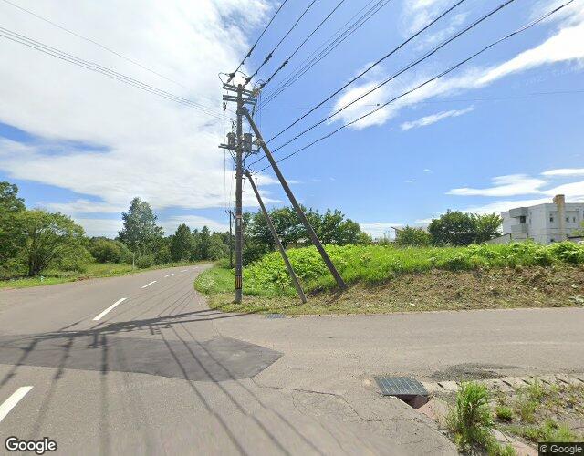 新生 裏側からの外観