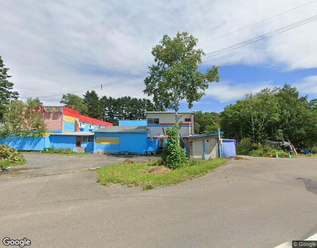 新生 右側からの外観