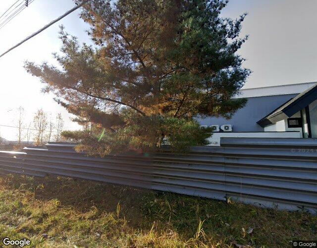 MOON函館 裏側からの外観