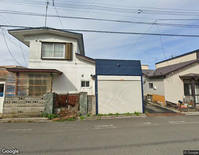プレストン 左側からの外観