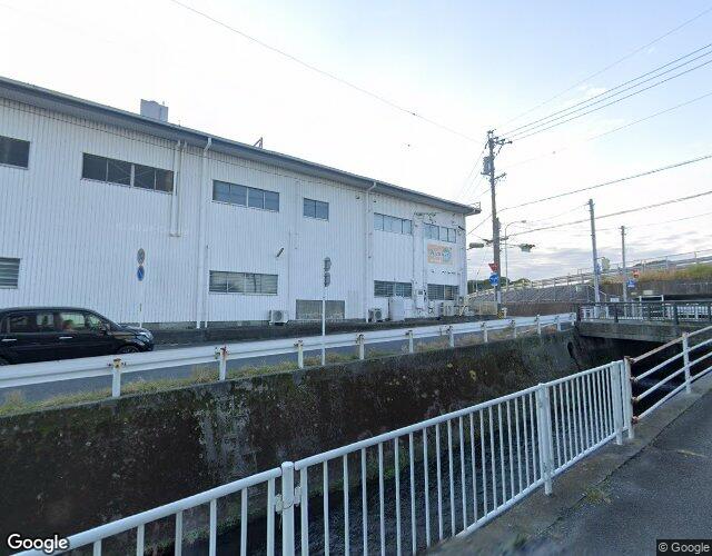ホテル 艶 静岡インター店 左側からの外観