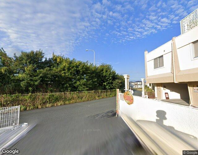 レギャン 左側からの外観