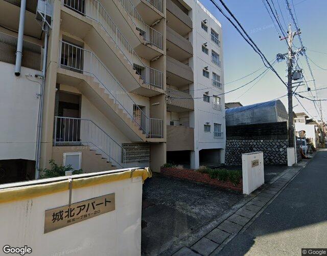グラード浜松店 左側からの外観