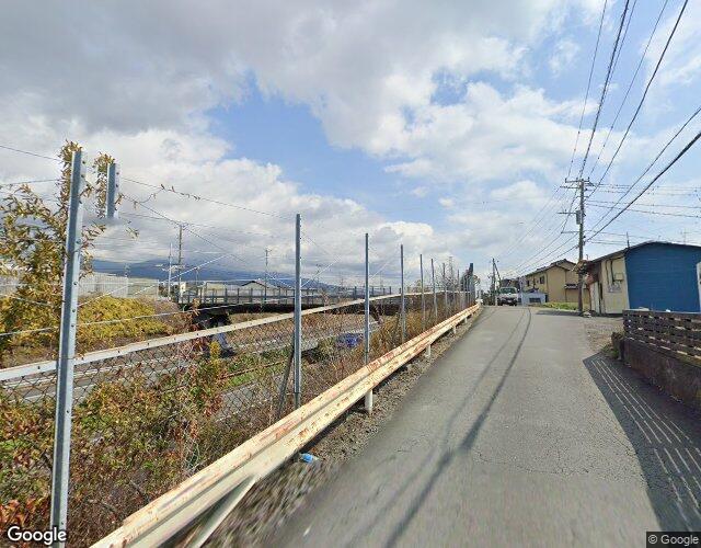 シンバリゾート 右側からの外観
