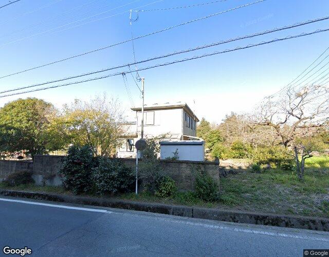 ハーフムーン(フェアリーグループ) 左側からの外観