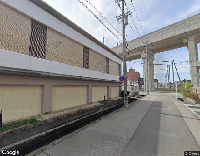 Suien 左側からの外観