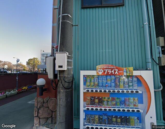 金沢アイネ 裏側からの外観