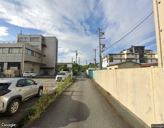 トレヴィ ホテル 裏側からの外観
