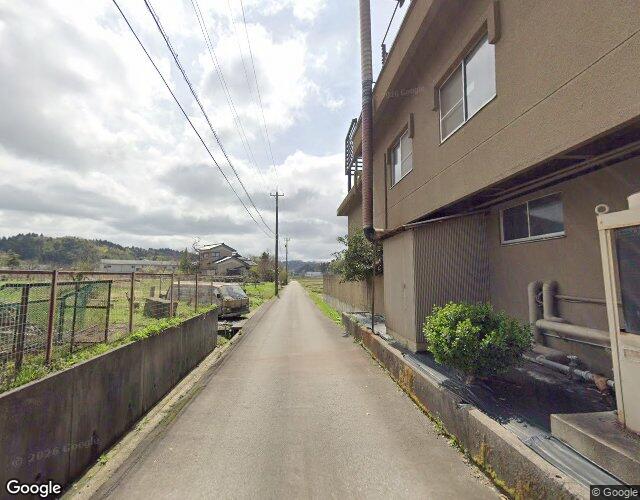 NON-NO【スタイリッシュグループ(おとぼけビーバー)】 裏側からの外観