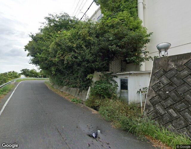ザ・フラミンゴクラブ 右側からの外観