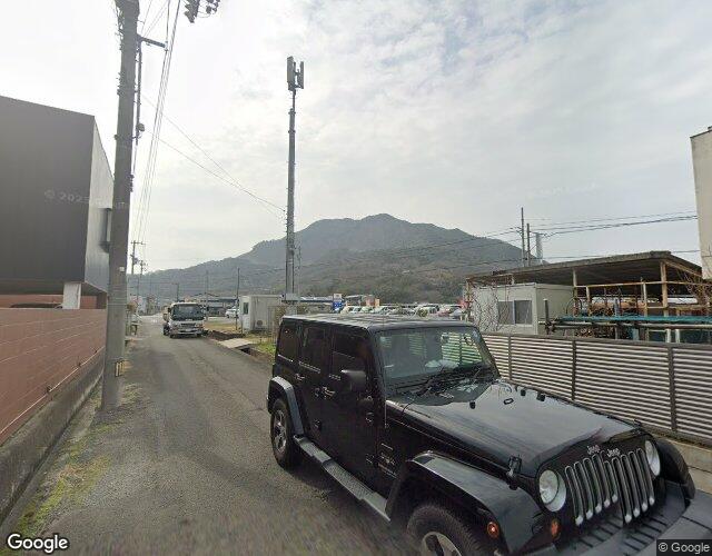 パオラII 左側からの外観