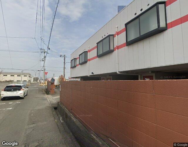 パオラII 右側からの外観