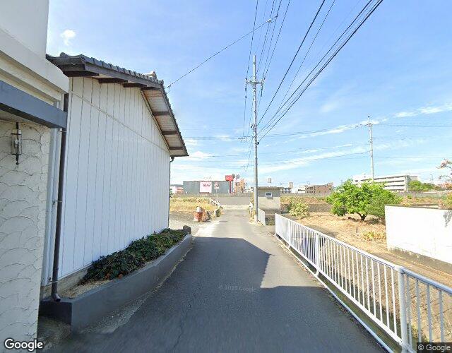 ヴェネチアン プレミアム 左側からの外観
