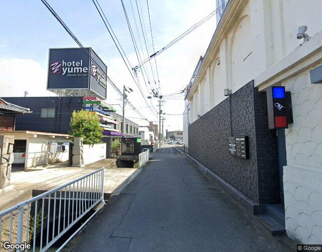 ヴェネチアン プレミアム 右側からの外観