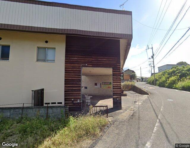 ホテル スペースインピア 右側からの外観