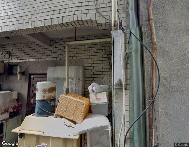 HOTEL DOOR 右側からの外観