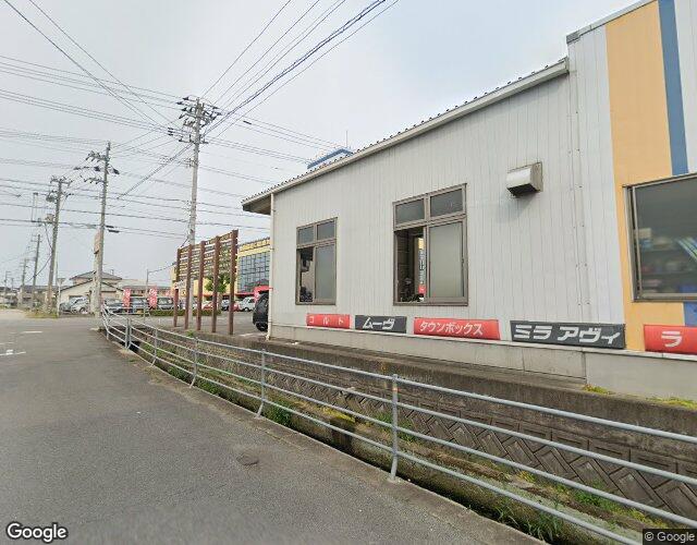 ホテル 天使の隠れ家 今治店 右側からの外観