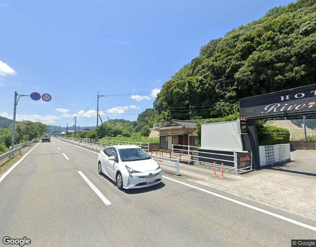 リバーサイド 左側からの外観