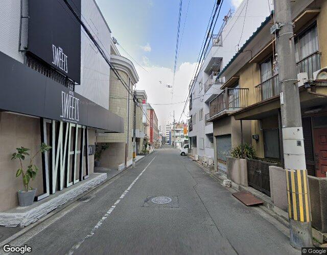 HOTEL SWEETS（スイーツ）【HAYAMA HOTELS】 左側からの外観