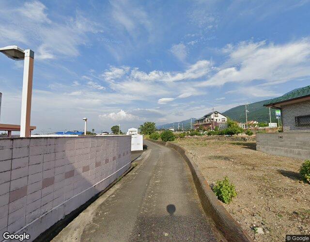 ZOO 右側からの外観