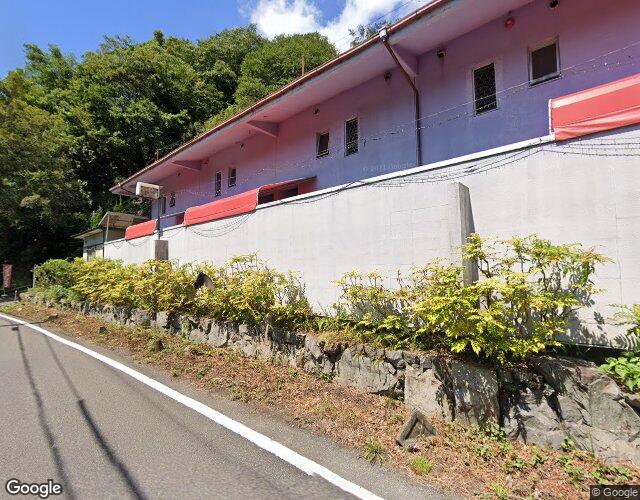 アマンウエスト 左側からの外観