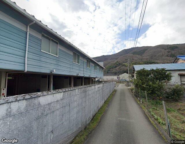 一休さん 左側からの外観