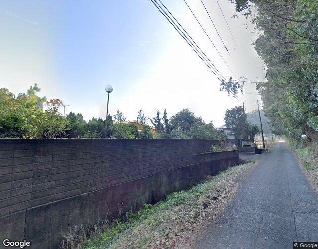 山水 右側からの外観