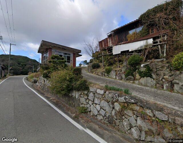 ホテル ラブリー淡路島【スタイリッシュグループ(おとぼけビーバー)】 左側からの外観
