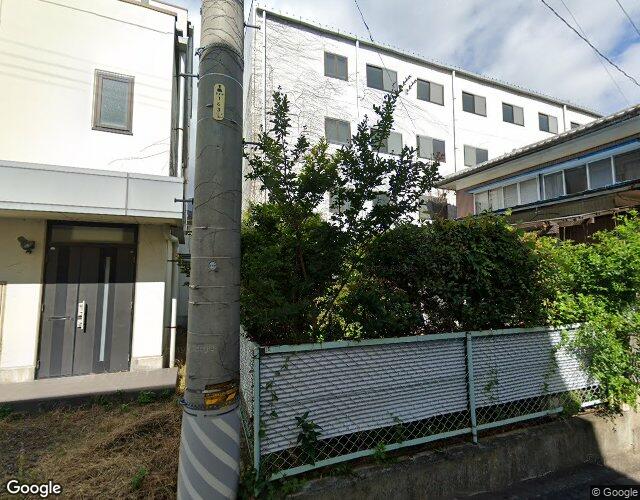 YY24 左側からの外観