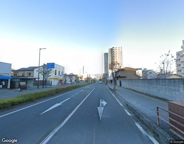 YYK 右側からの外観