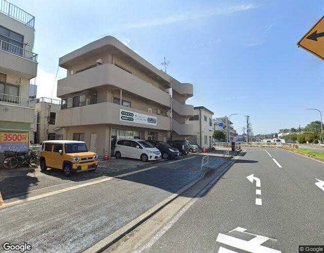 サンセットイン 左側からの外観