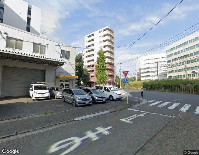 ZERO 横浜 左側からの外観