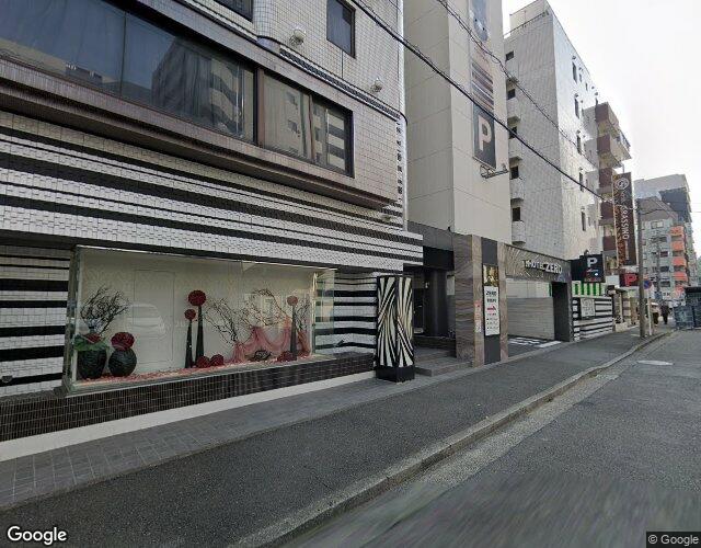 ZERO 横浜 右側からの外観