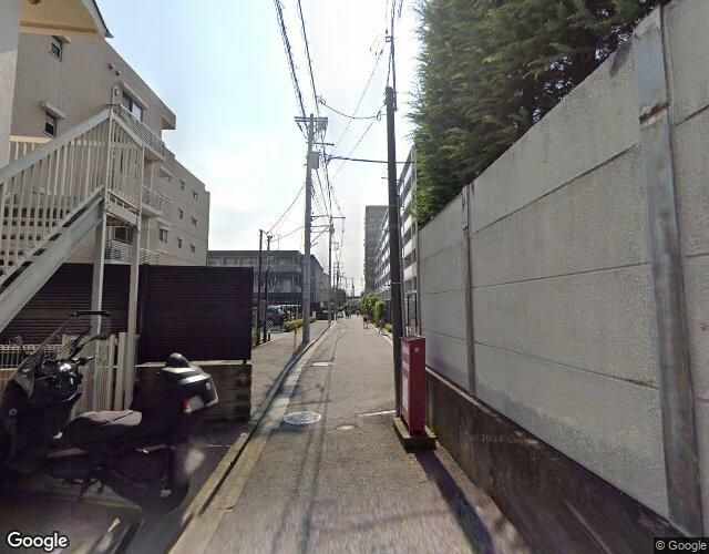 HOTEL FONTANA 左側からの外観