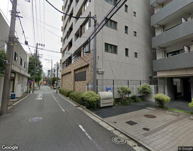 AROMA BOWERY 左側からの外観
