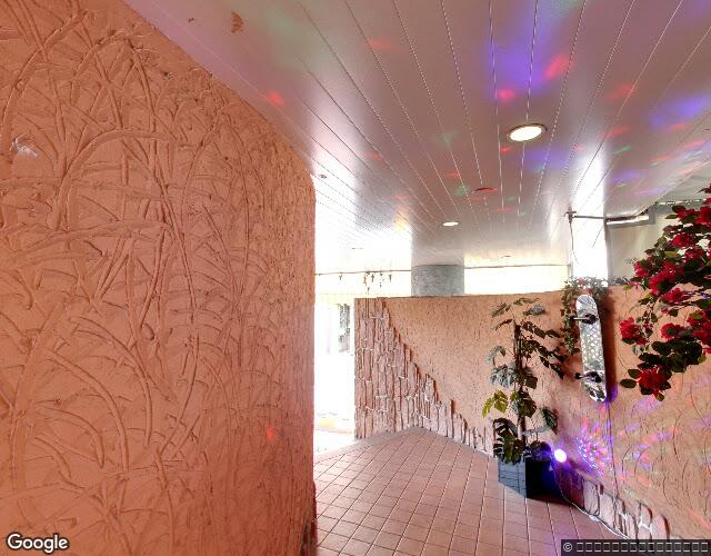 HOTEL GOMAX 右側からの外観