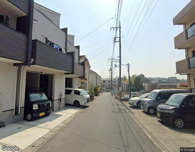 GOLF東名川崎 裏側からの外観