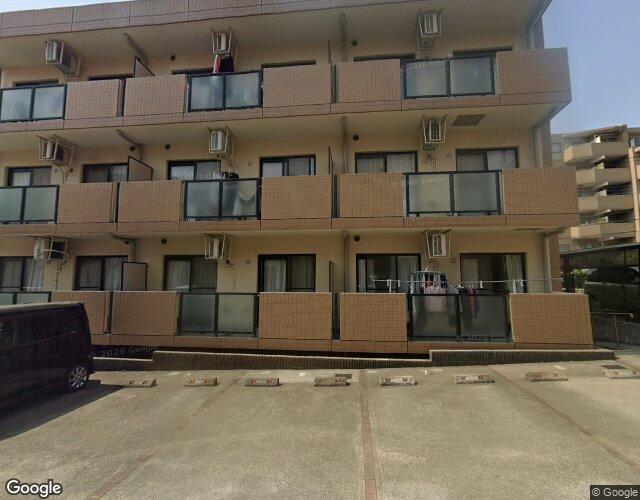 GOLF東名川崎 左側からの外観