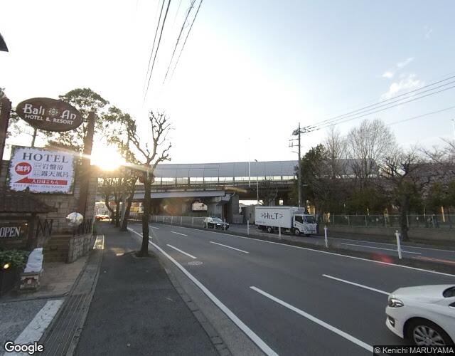ホテルバリアンリゾート東名川崎I.C店の外観