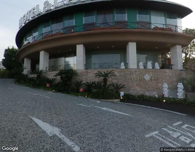 ホテルバリアンリゾート東名川崎I.C店 右側からの外観
