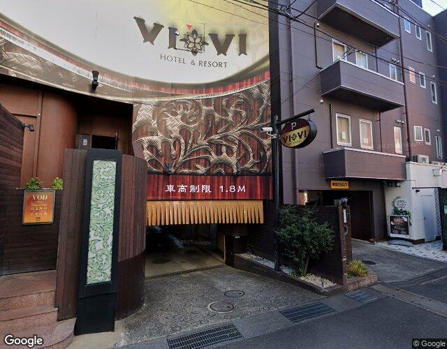 ビビ 裏側からの外観
