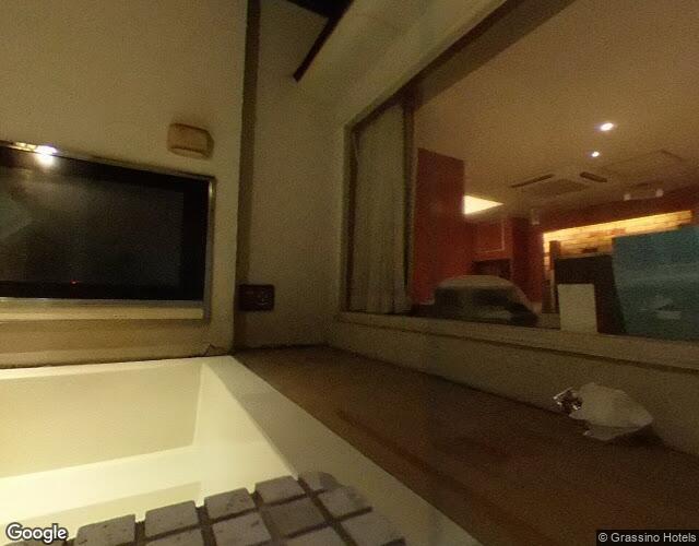 Hotel passo passo相模原店 左側からの外観