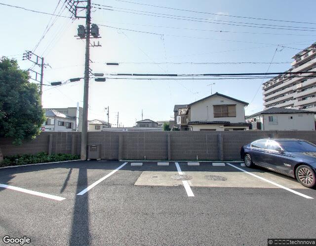 現代楽園 大和店 左側からの外観