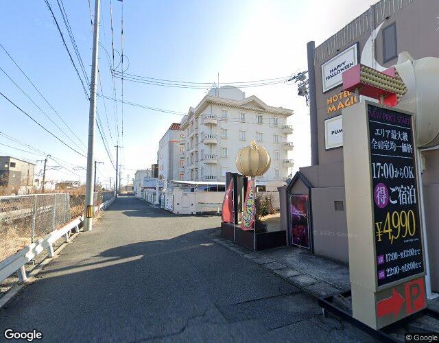 ホテル 魔法のパンプキン ザ・スイート＆シークレットガーデン 岡山 右側からの外観