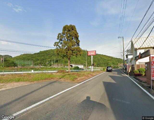 YOU 右側からの外観